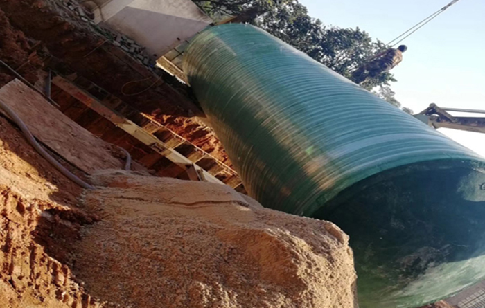 珠海航展馆玻璃钢化粪池施工(图1)